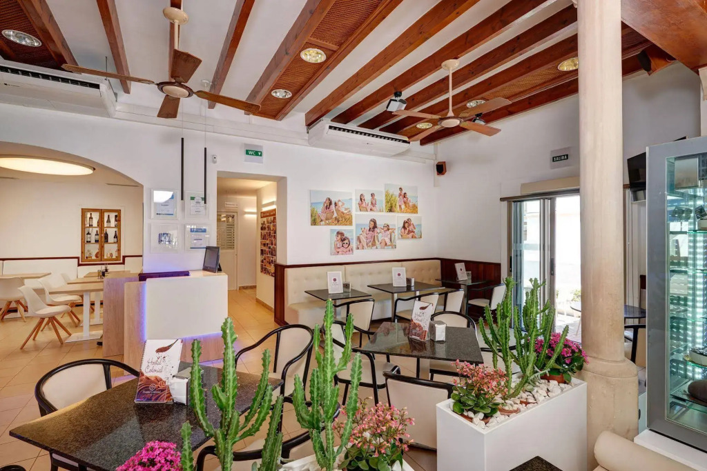 Hotel Colonial