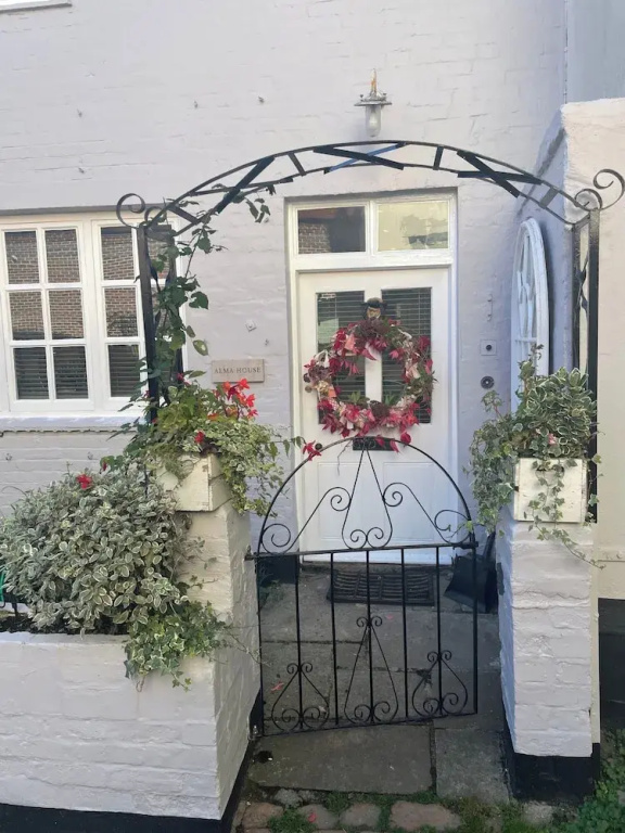 17th Century Coach House - Pet & Family Friendly