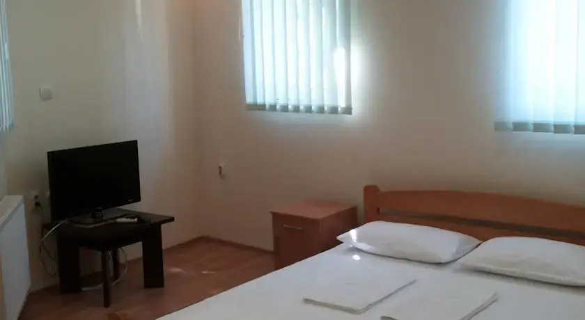 Hostel Frenky