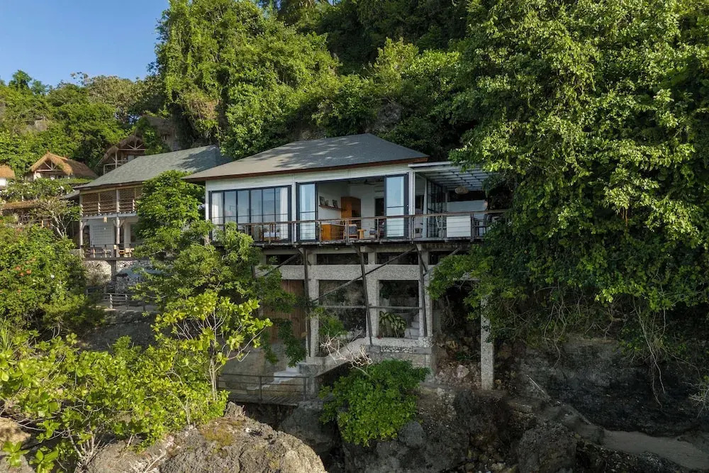 Santai by The Korowai Uluwatu