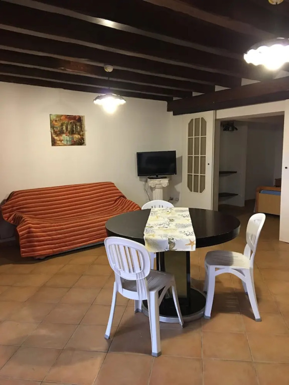 Villa rosa fronte mare