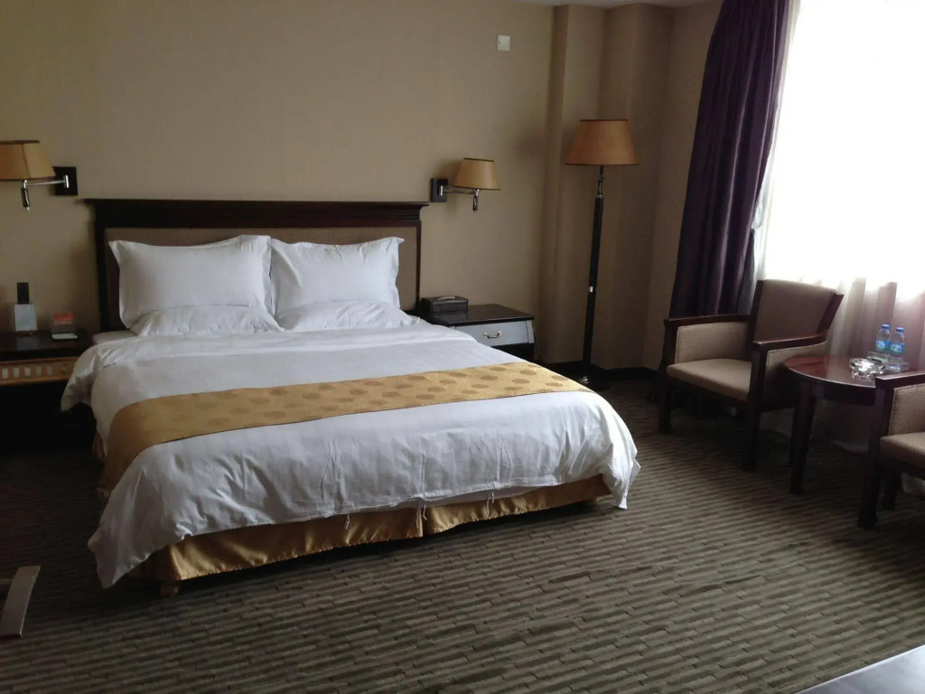 Lifu Hotel Guangzhou Tianhe Park Huangpu Avenue Rundu Branch