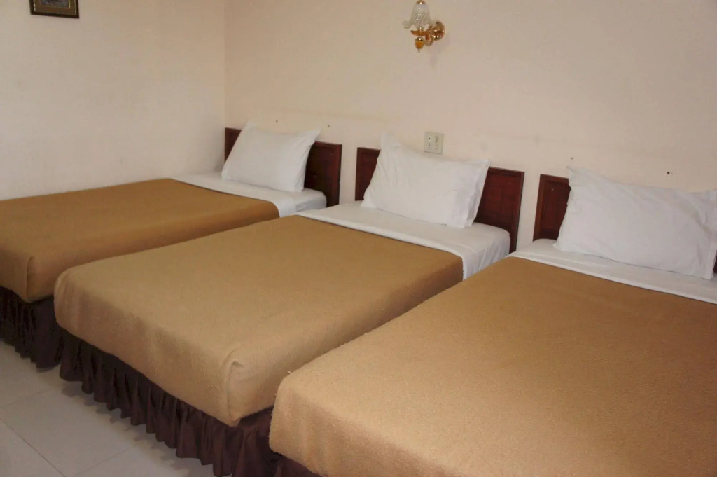 Chaleunehoung Hotel