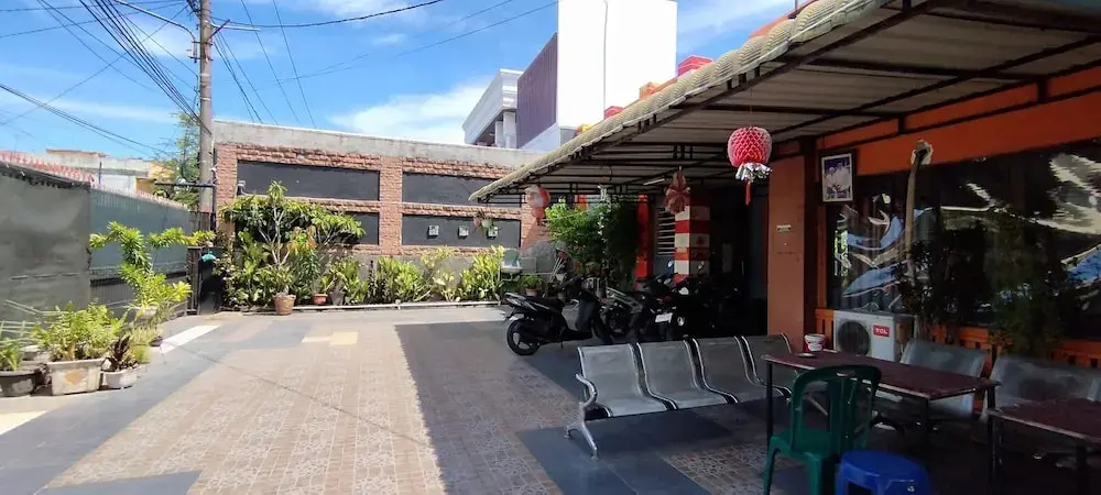 OYO 94157 38 Residence