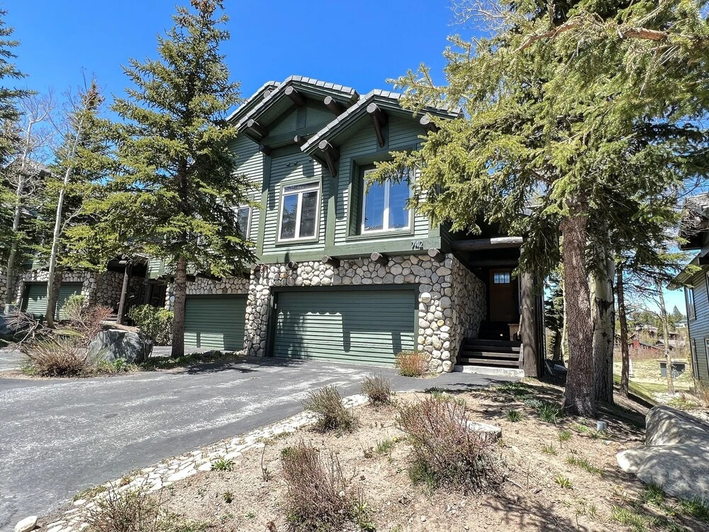 Snowcreek V #742 4 Bedroom Condo by Redawning