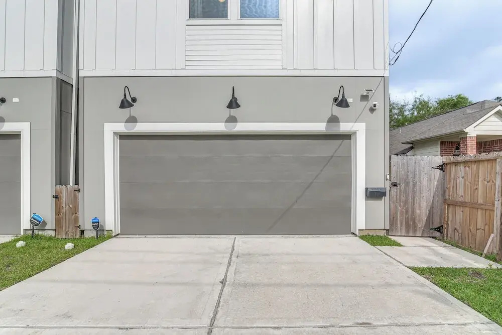 Newly Built Townhome 5 Mi to Nrg!
