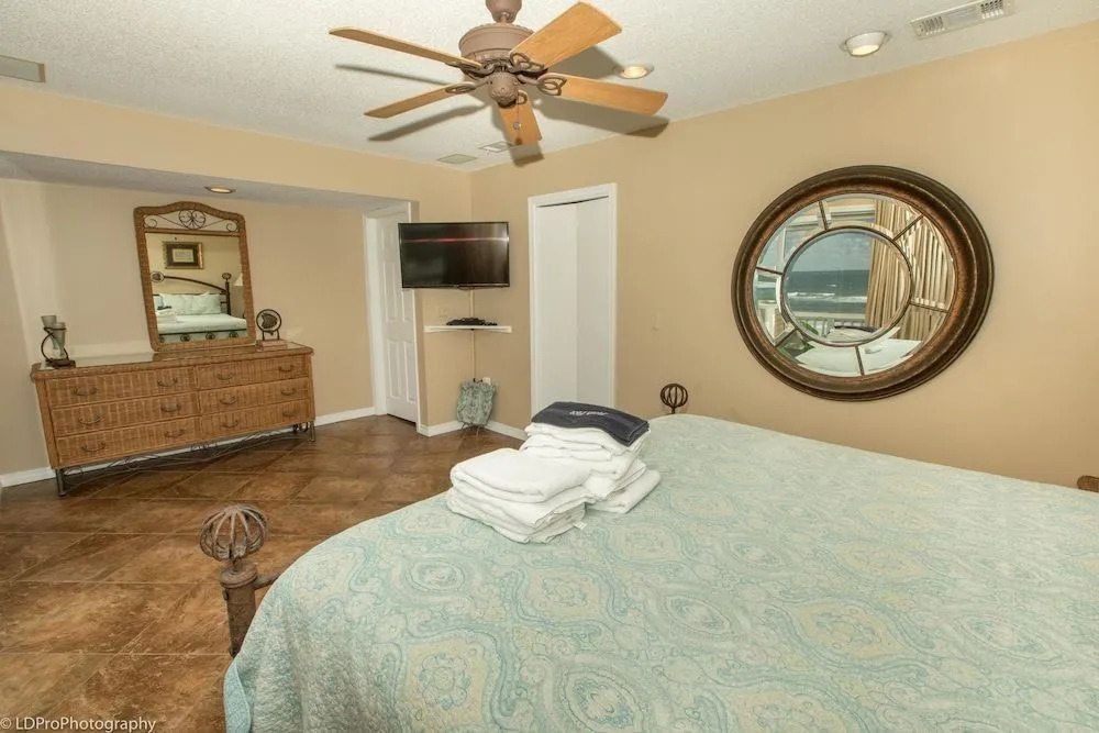 South Bay by the Gulf 124 - 2 Br Townhouse