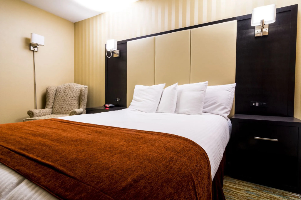 Sinbads Hotel & Suites