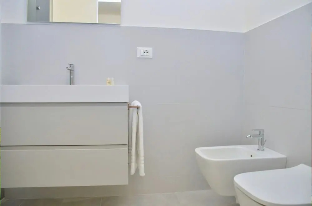 Elegant Seaview Flat With Private Terrace