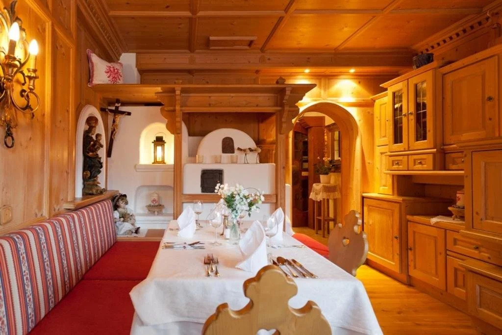 Hotel Neue Post