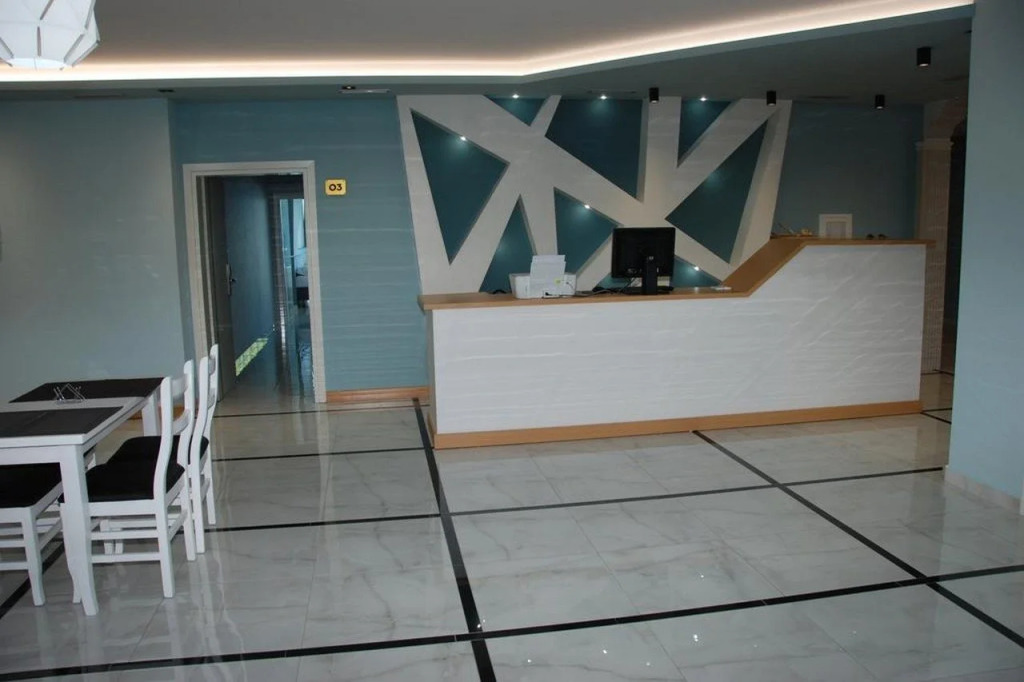 Oceanic Overview Suites