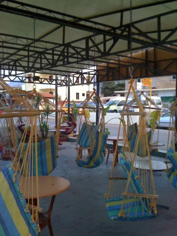 La Luna Beach