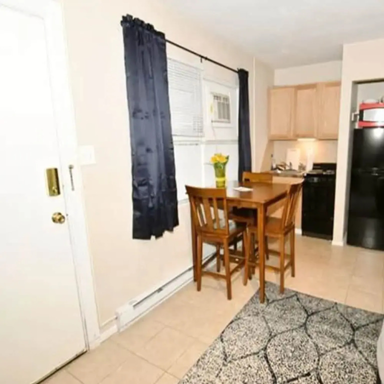 Studio Apartment Close to Notre Dame 1309 4