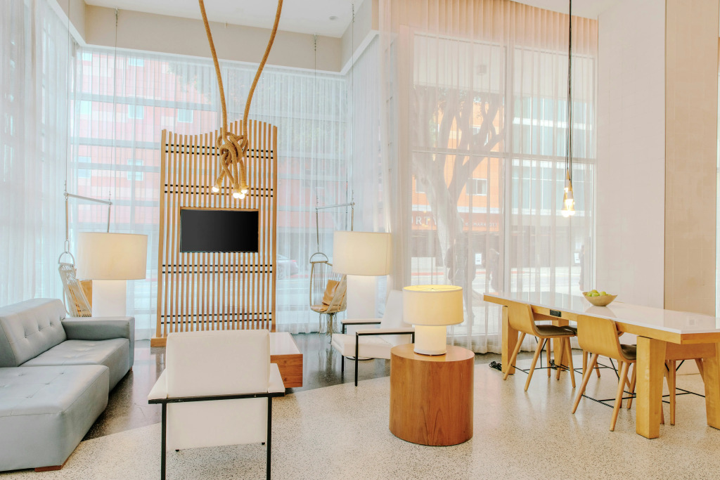 Hampton Inn & Suites Santa Monica
