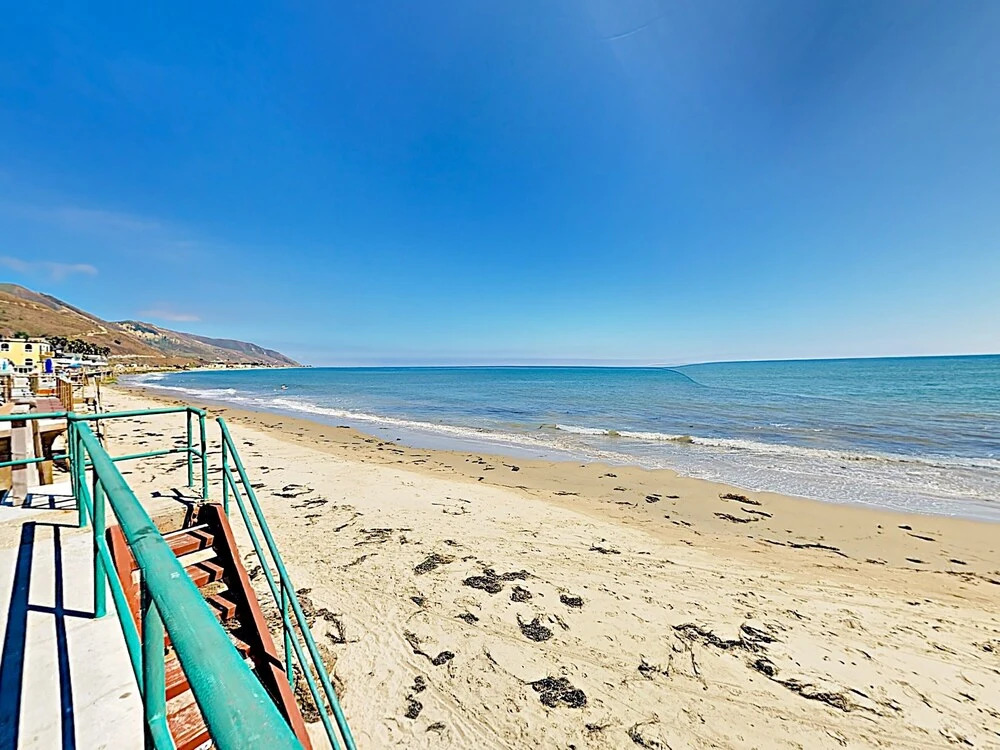 3498 W Pacific Coast Hwy Home 4 Bedrooms 3 Bathrooms Home