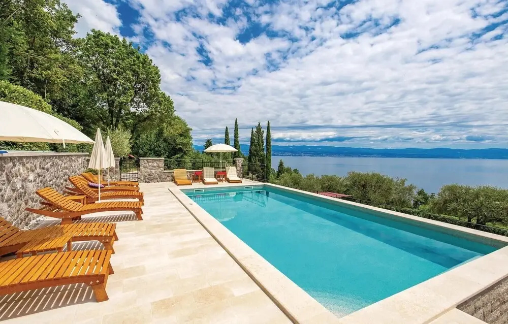 Amazing Home in Moscenicka Draga With Wifi and 1 Bedrooms