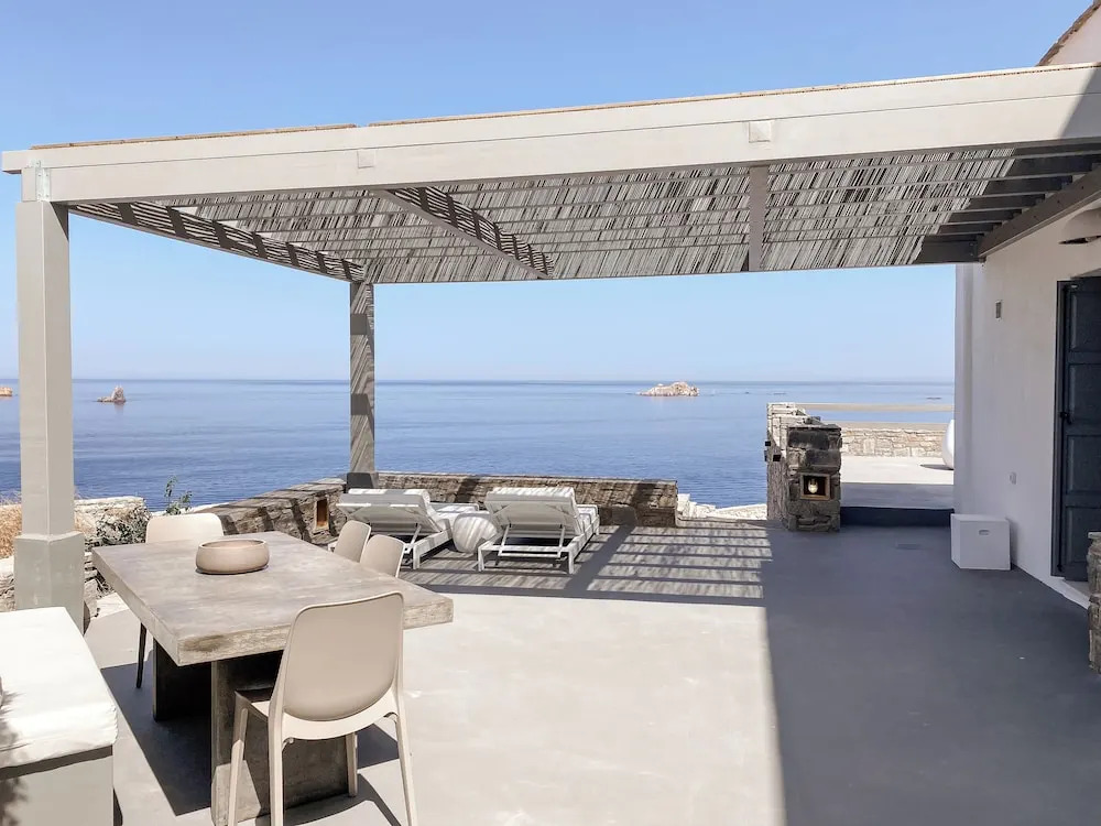 Cliff Villa