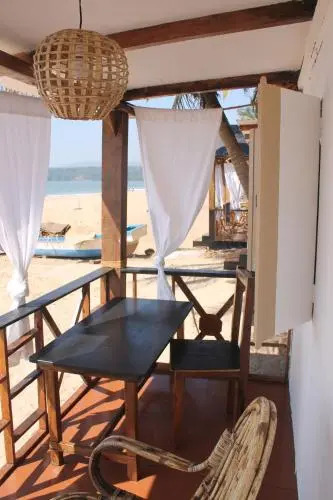 Corvo Rindo Resort & Restaurant
