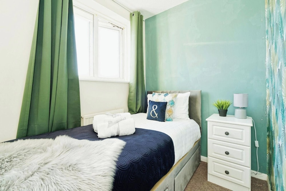 Charming 3 Bedroom House Near Canterbury Centre