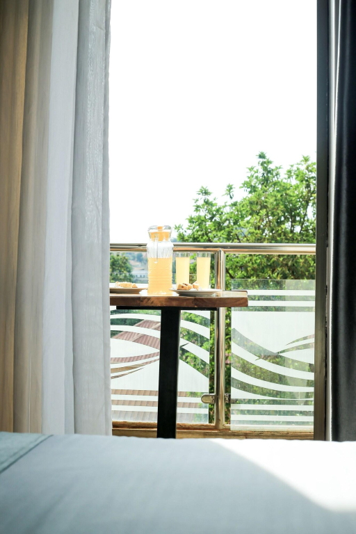 Jinna Suites Hotel