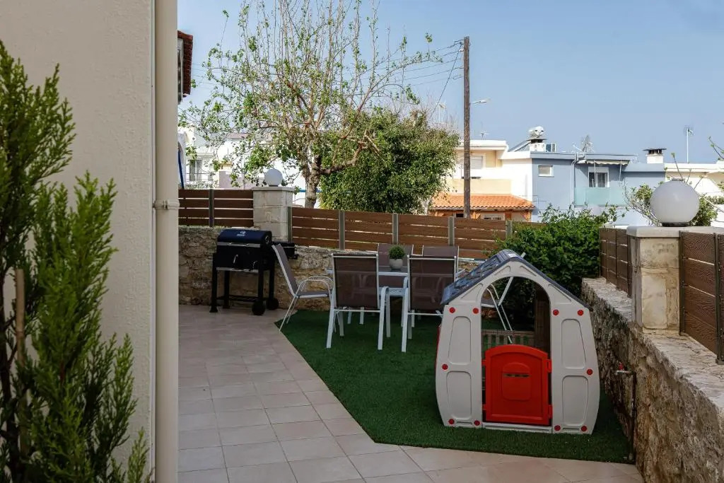 Amalthea family residence, 2 min walking from Rethymno center