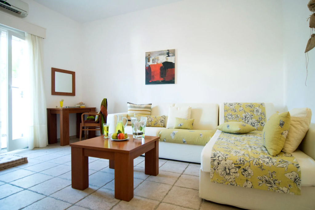 Mouras Resort