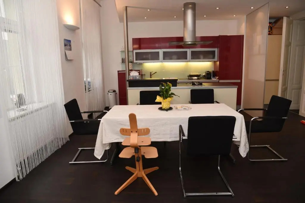 MICE&MEN Serviced Apartment City Center