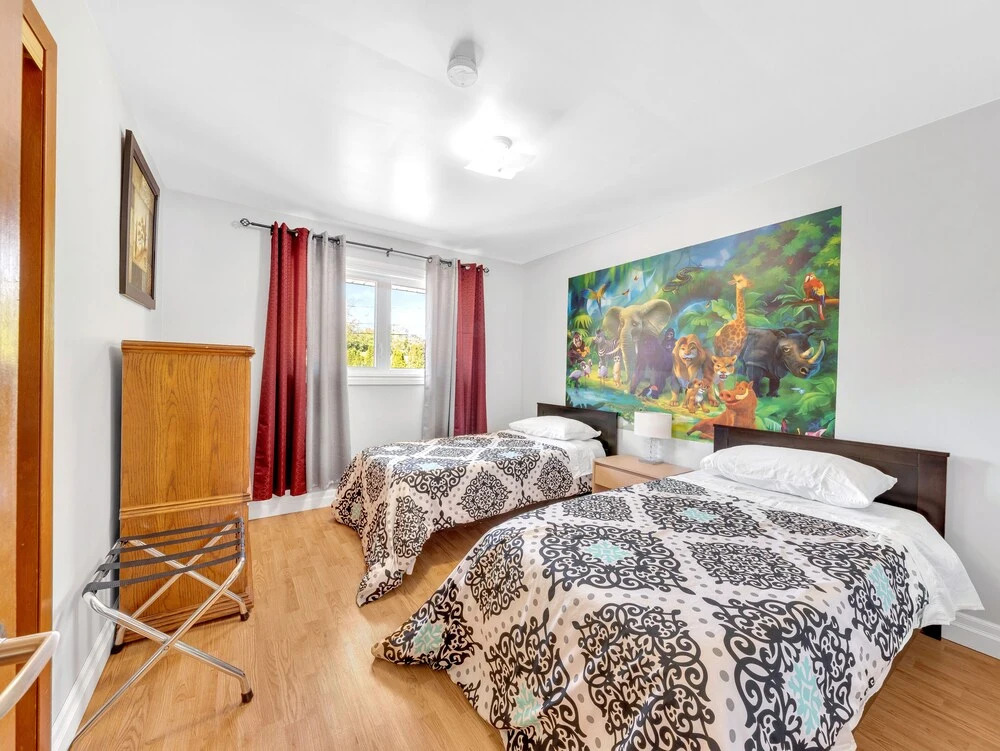 Park Bungalow #4 - Seacliff Beach Suites