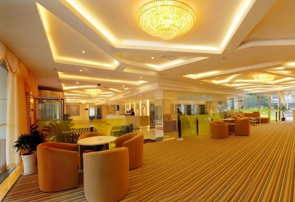 Super 8 Hotel