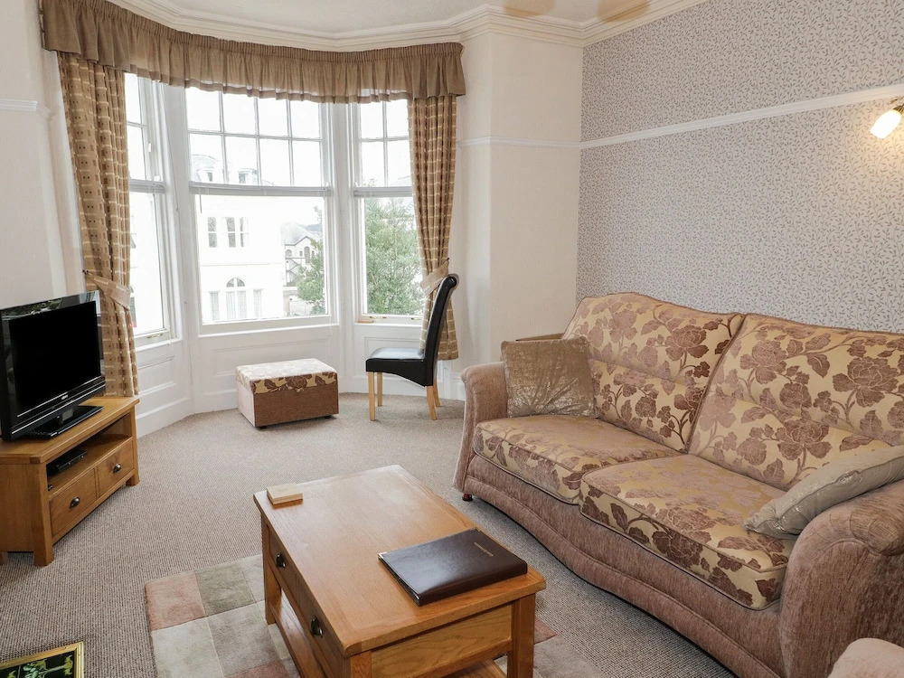 Garth House Apartment 2