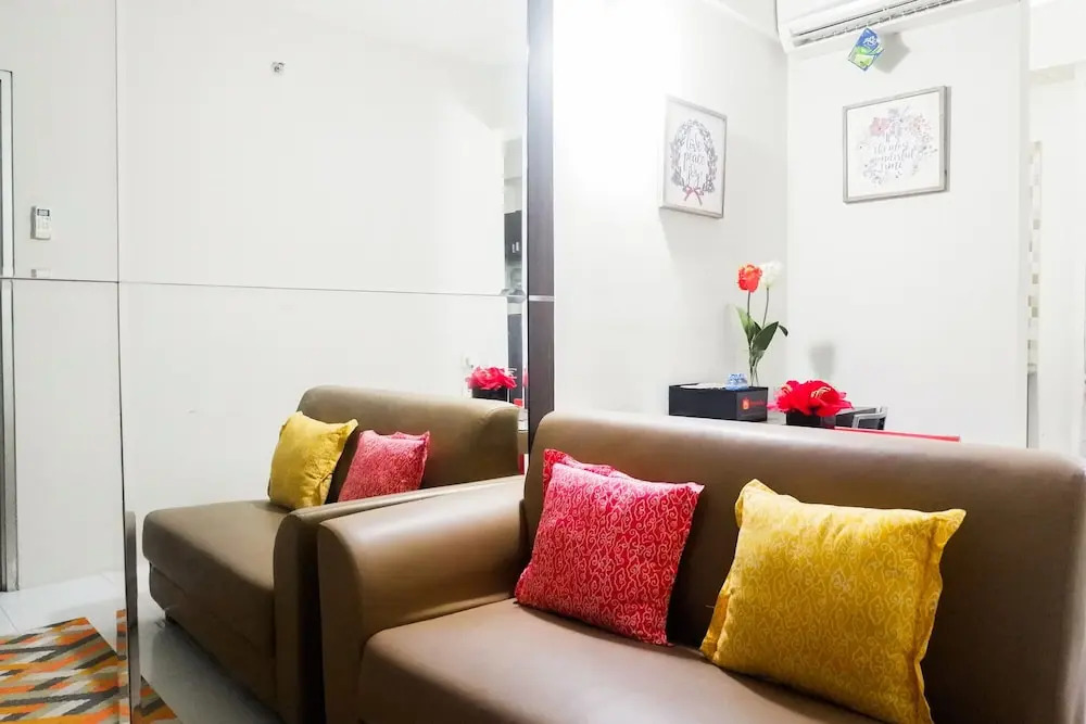 Cozy 2BR Apartement at Dian Regency