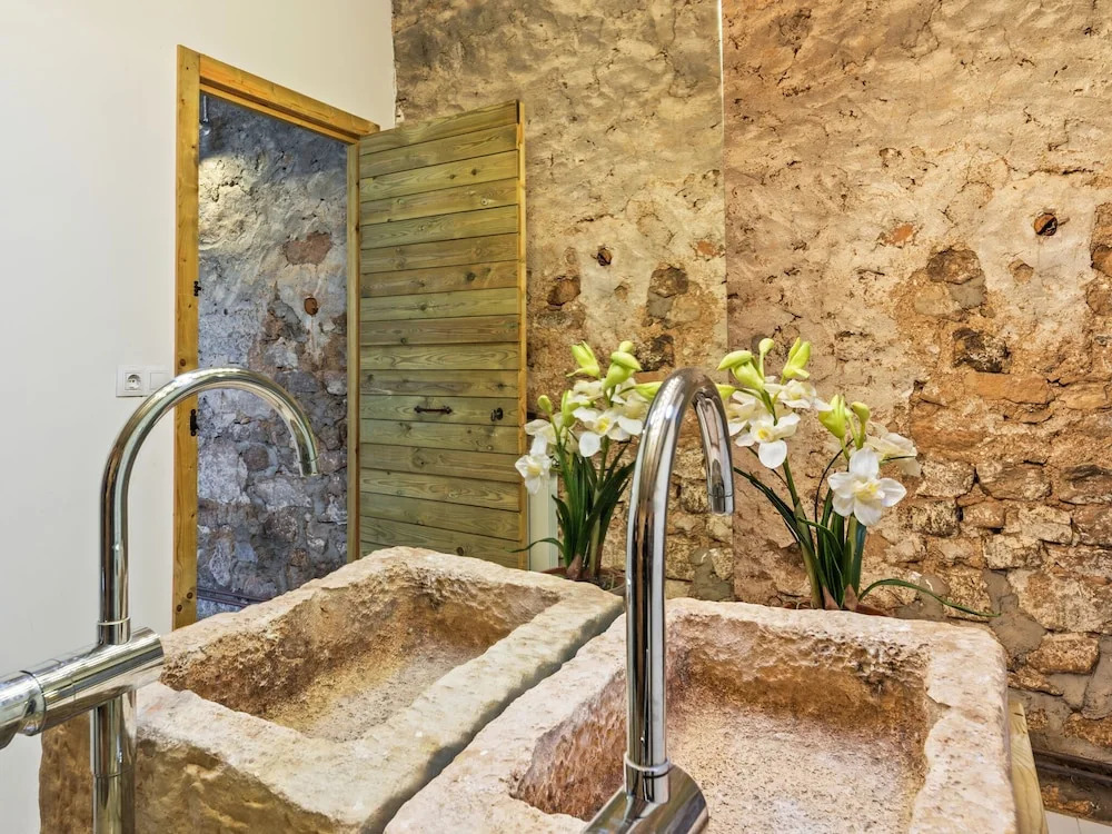 Cozy Fraga Country Escape
