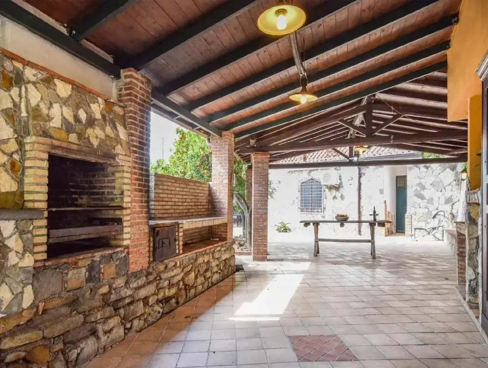 Belvilla by OYO Villa Les barriques