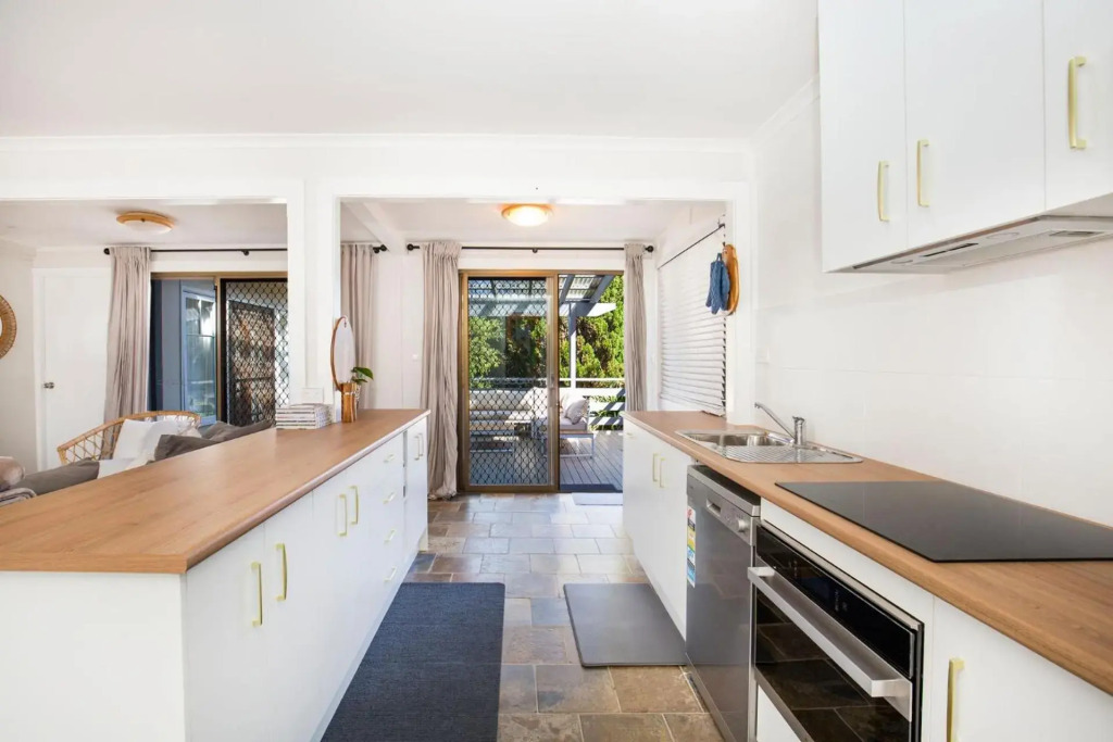 Boho Pet Friendly 1 Min Walk to Beach