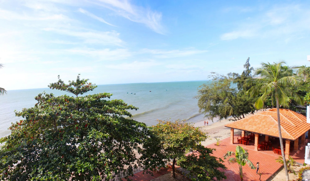 Sand Beach Resort