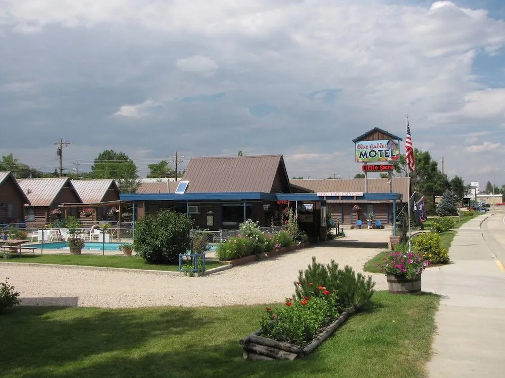 Blue Gables Motel