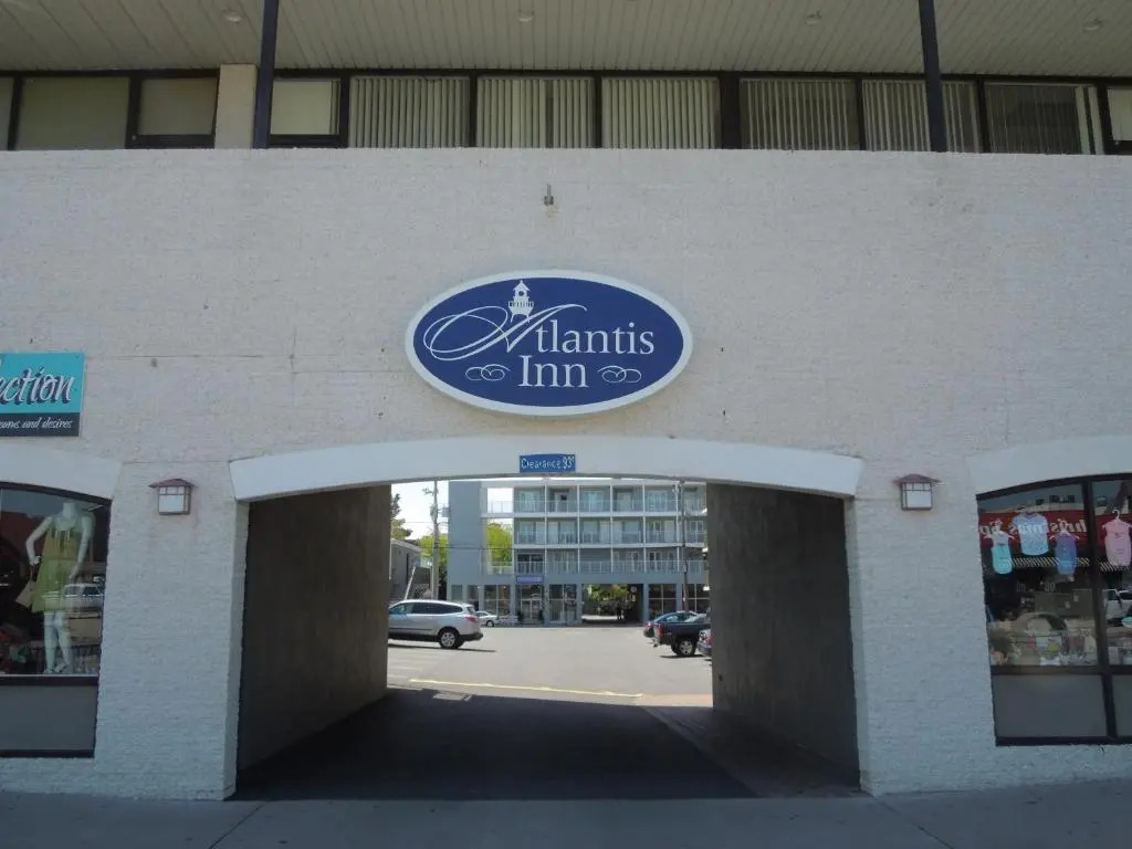 Atlantis Inn