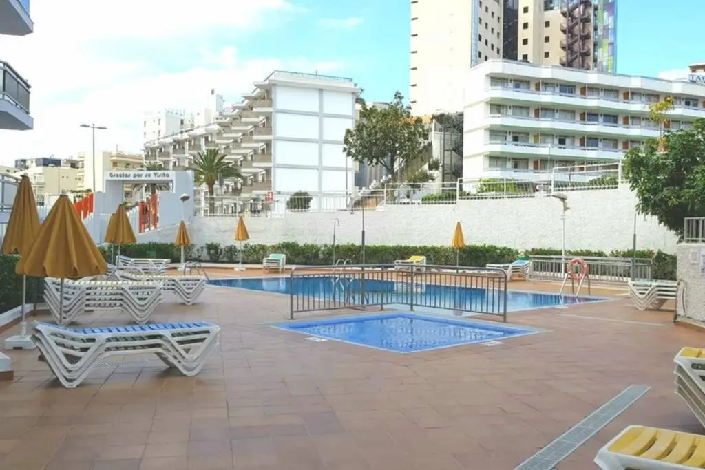 Luxury apt 1 MINUTE from the Beach of the Dunes