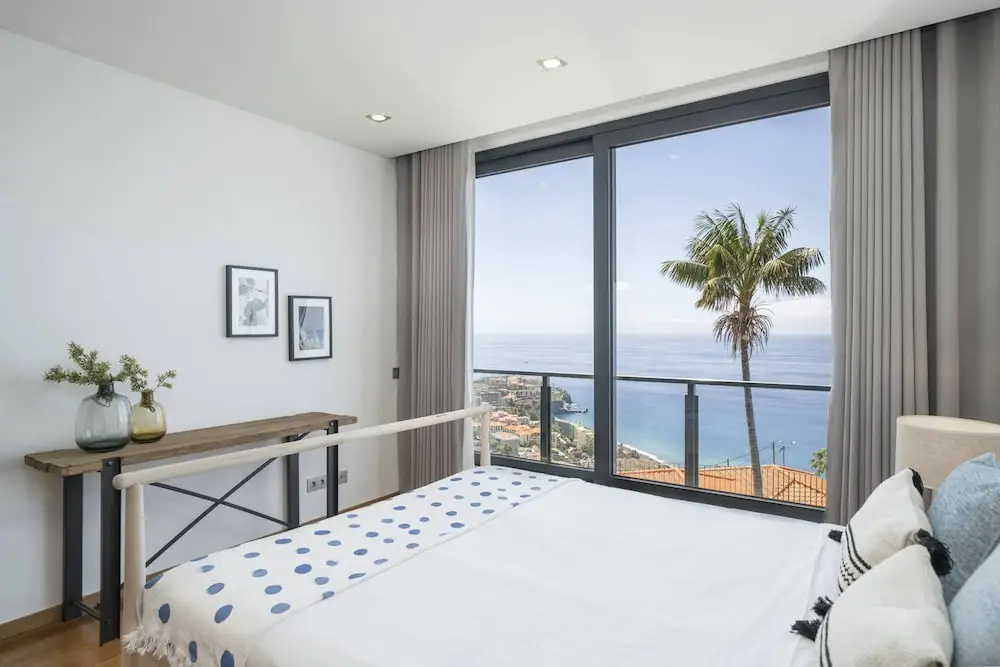 Vila Papagaio Verde by An Island Apart