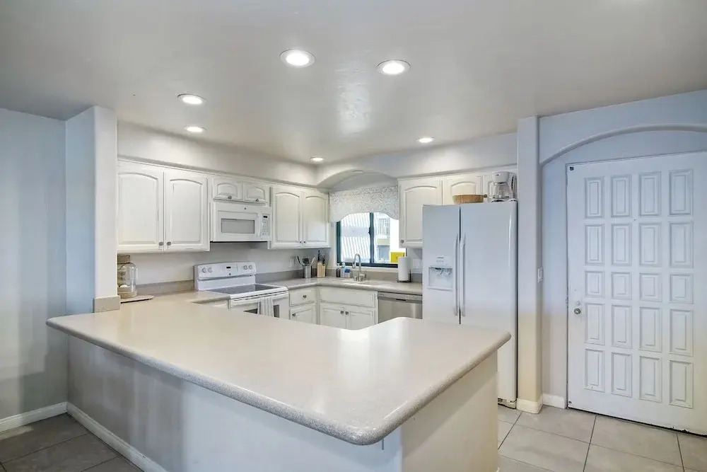 441 S Sierra - Unit 301