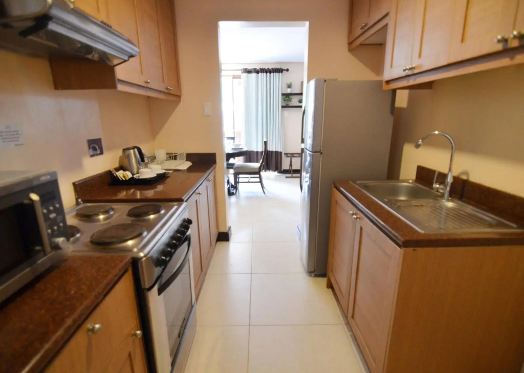 Crosswinds Resort Suites