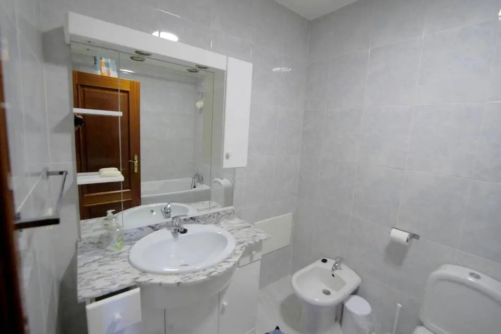 Spacious house in Santa Maria da Feira - 220 m² with city view
