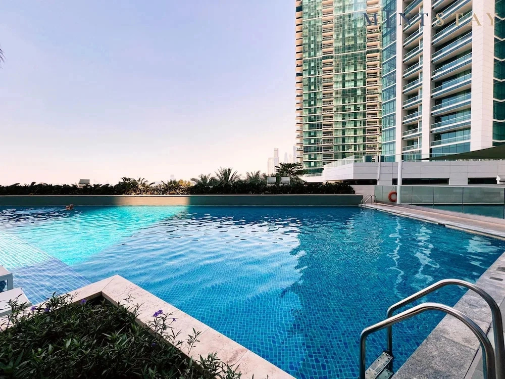 Address JBR Elegant 2BR w Beach Access