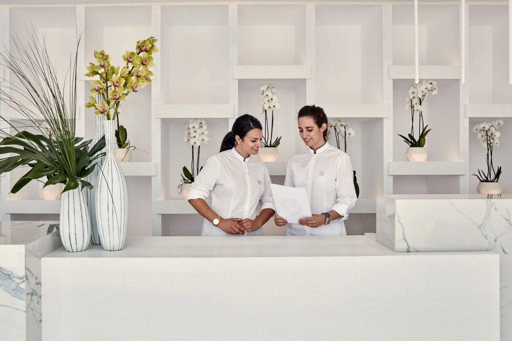 Katikies Mykonos - The Leading Hotels of the World