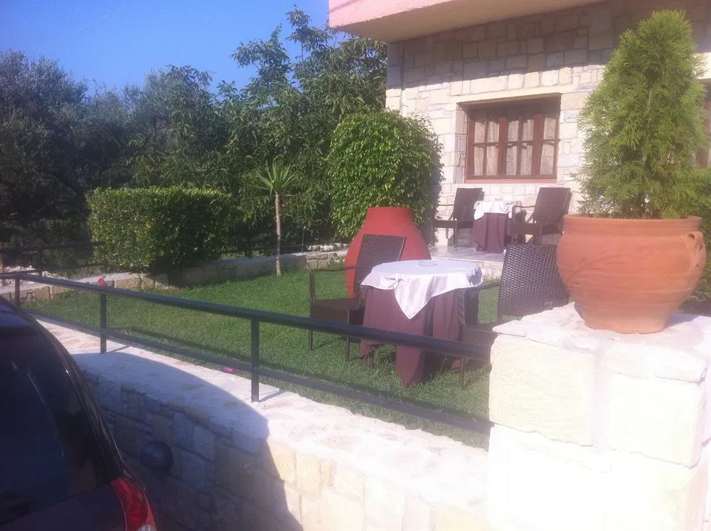 Astrikas Villas