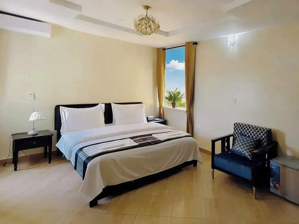 JUN YUE Ikeja Lagos hotel