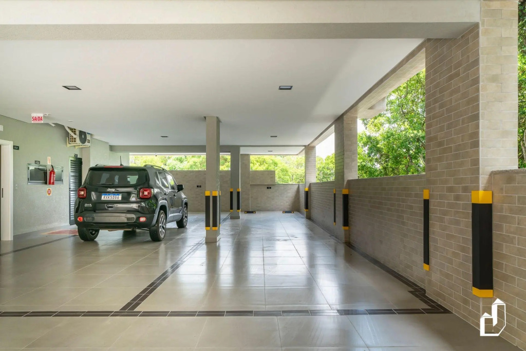 Apartamento Com 02 Dormitórios Em Canto Grande
