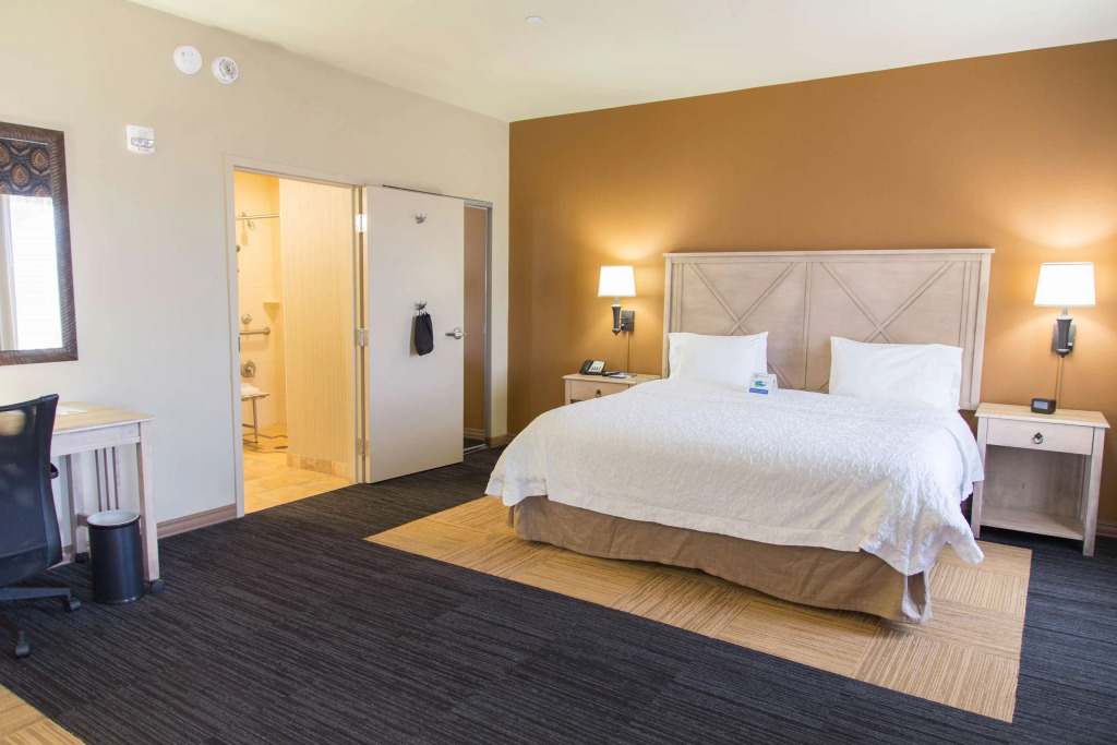 Hampton Inn & Suites by Hilton Dodge City Boot Hill Casino