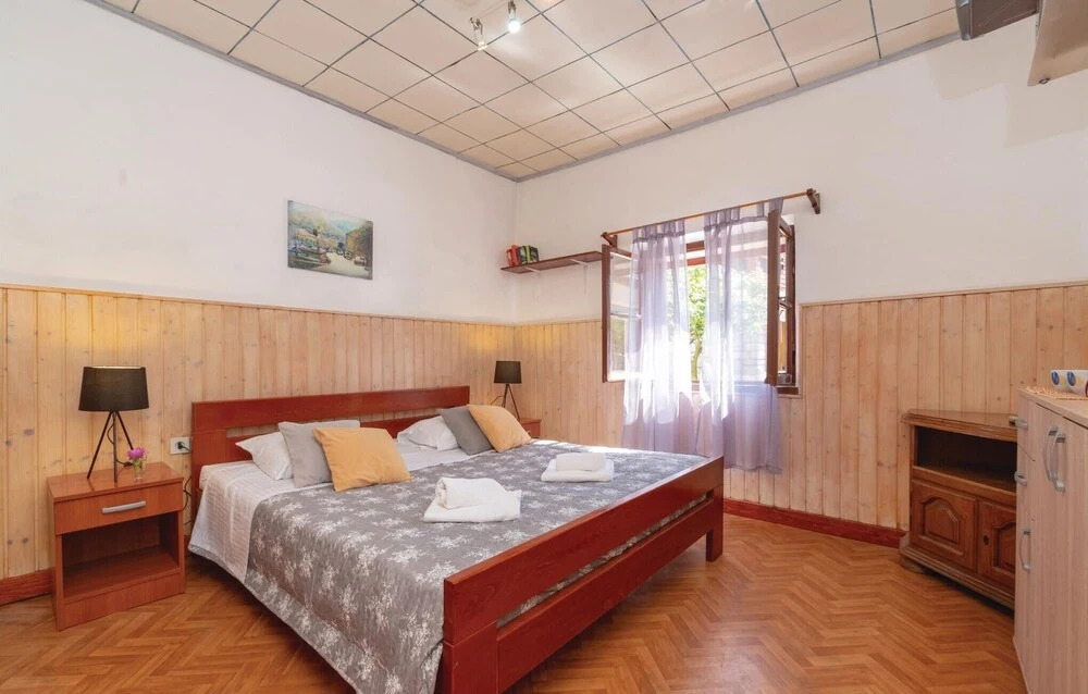 Awesome Home in Vela Luka With Wifi and 3 Bedrooms