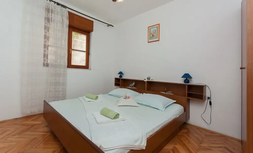 Franka - Beautiful sea View & Parking - A2